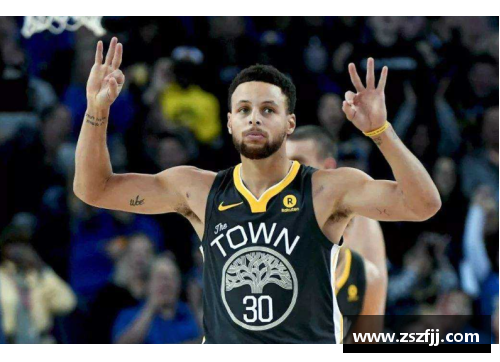 库里再次刷新历史记录，成为NBA史上最强三分射手